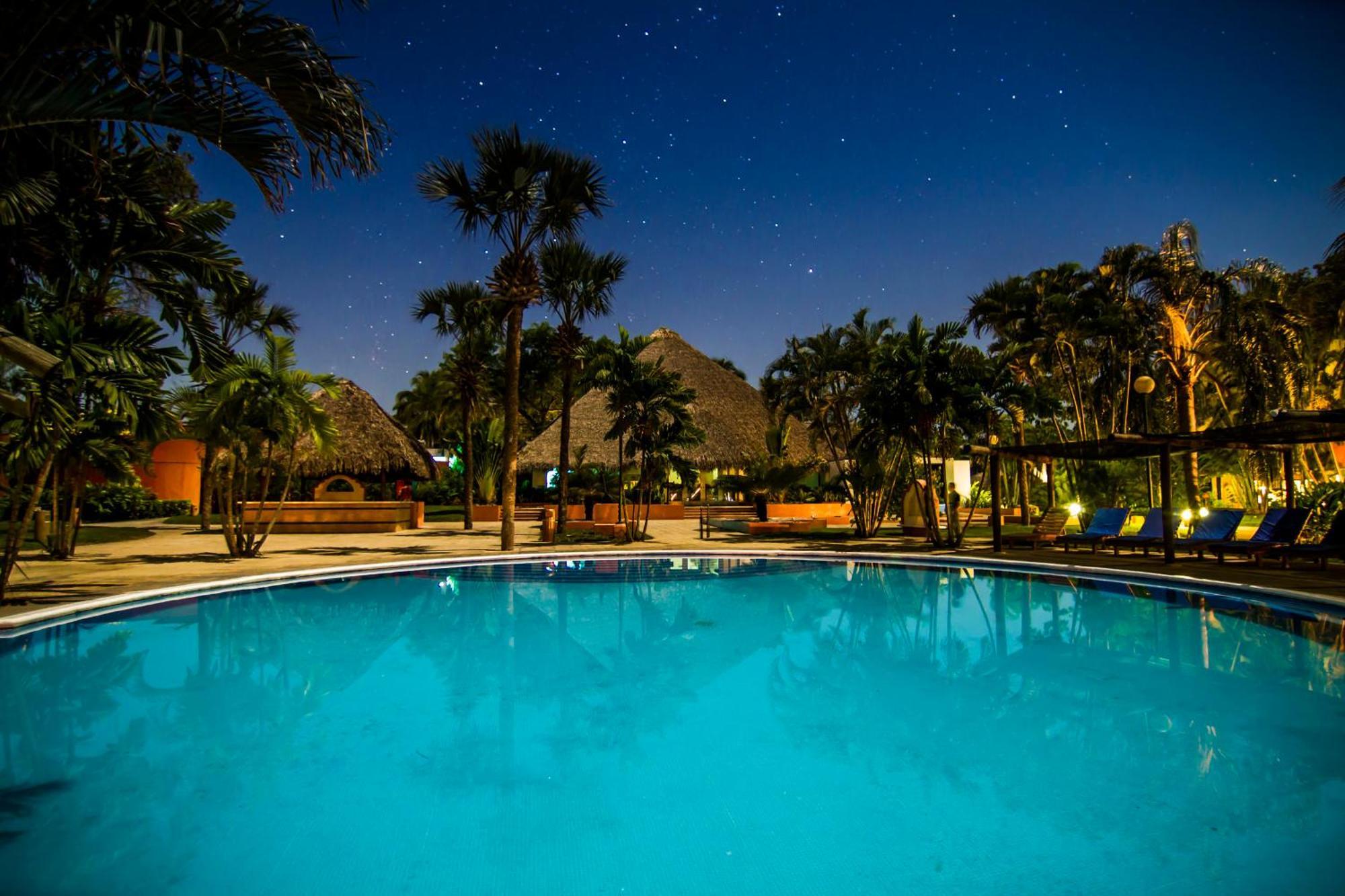 Hotel Soleil Pacifico Chulamar Eksteriør billede