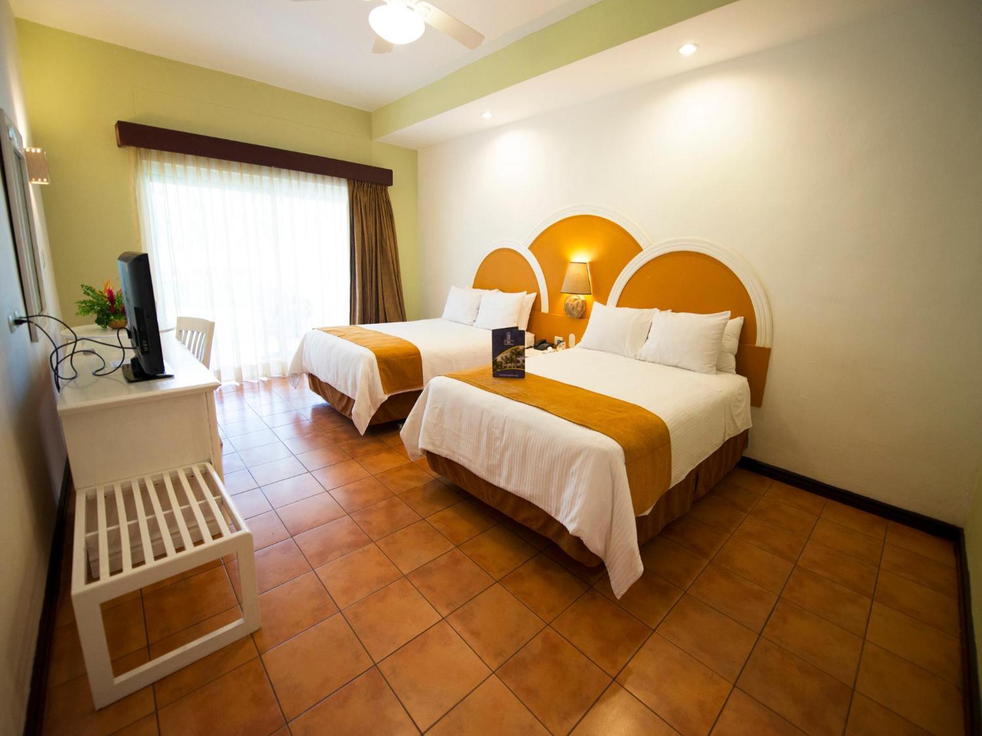 Hotel Soleil Pacifico Chulamar Eksteriør billede
