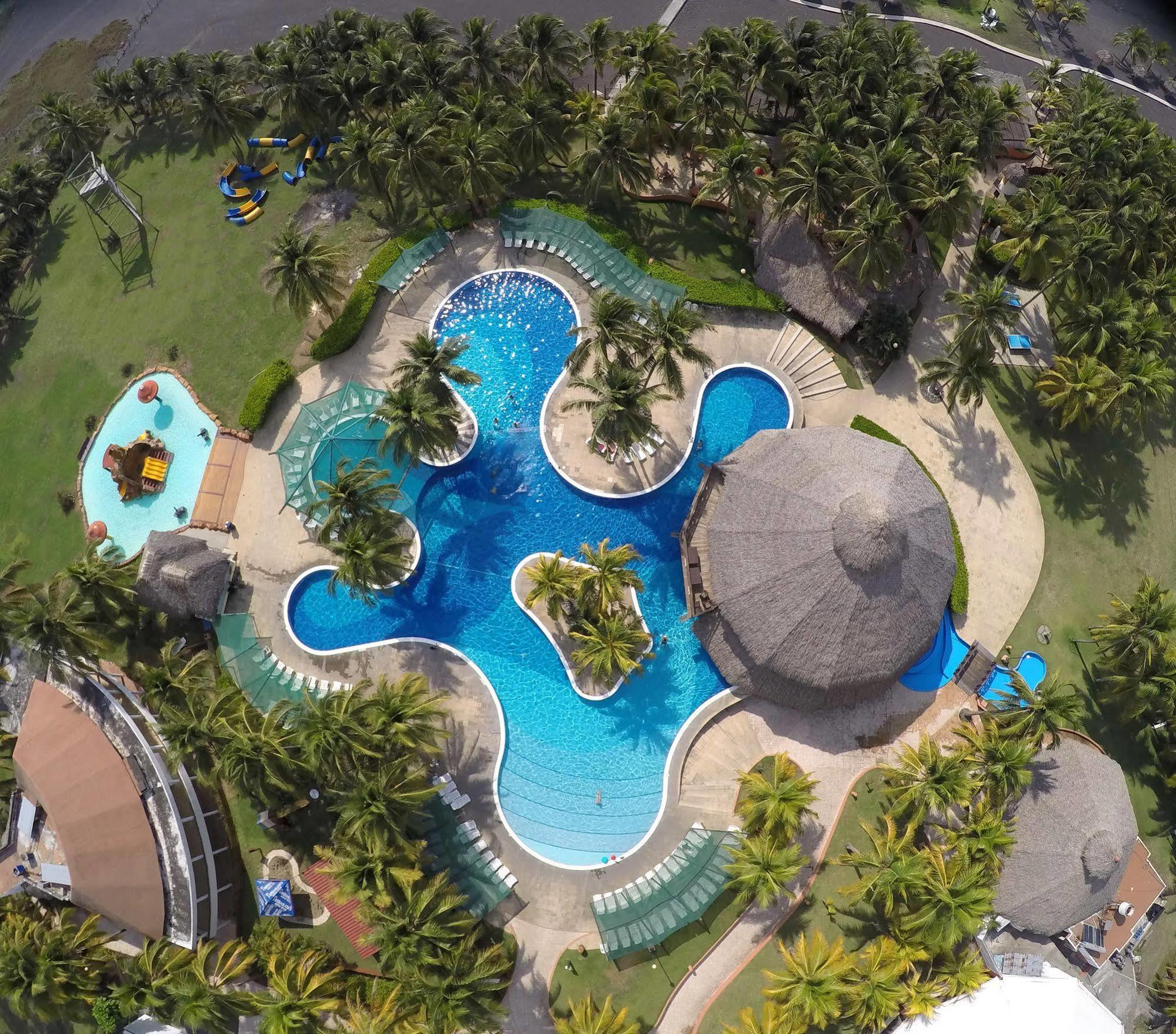 Hotel Soleil Pacifico Chulamar Eksteriør billede