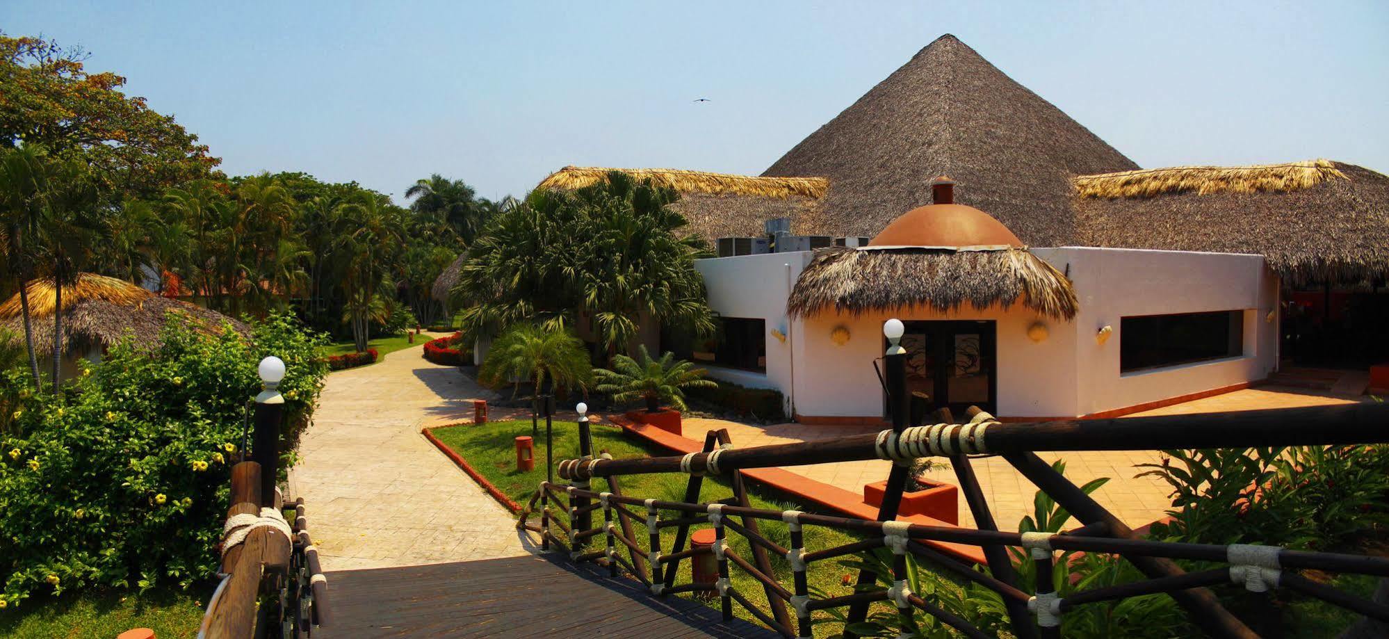 Hotel Soleil Pacifico Chulamar Eksteriør billede